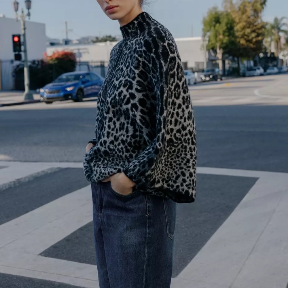 Zara NWT gray black snake skin print 3/4 sleeve wide sleeve knit sweater jumper - Picture 7 of 14